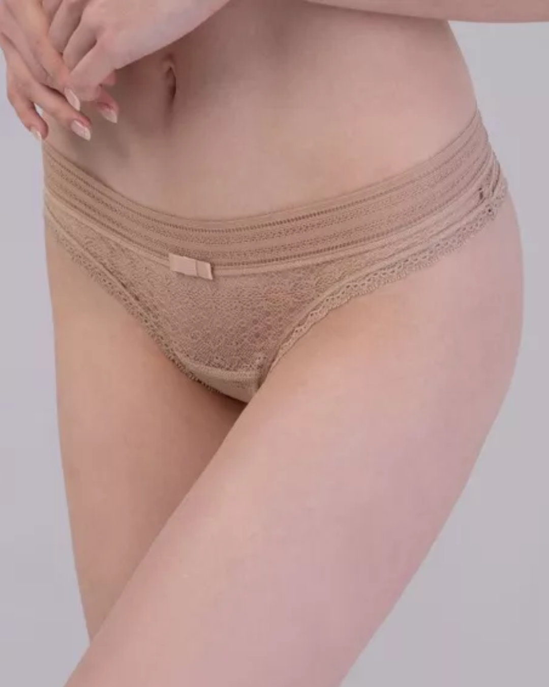 Ysabel Mora Perizoma