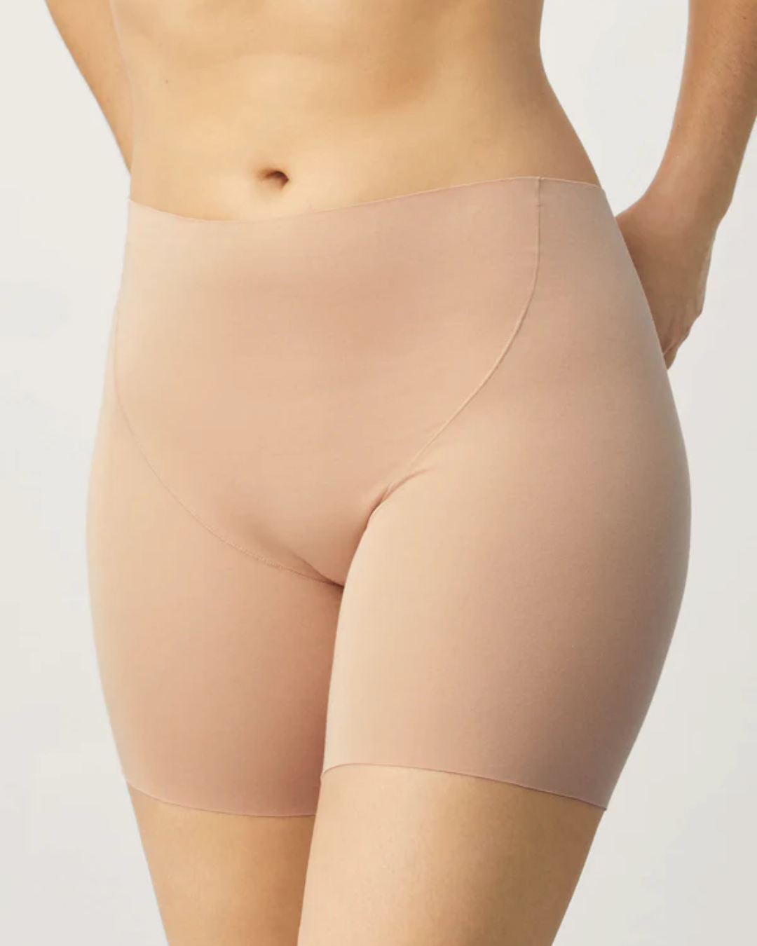 Ysabel Mora Culotte Modellante Con Gamba