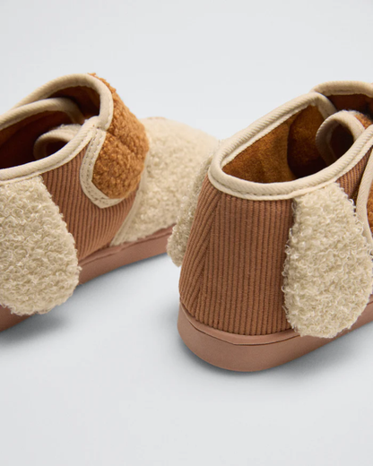 Ysabel Mora Pantofole Con Strappo