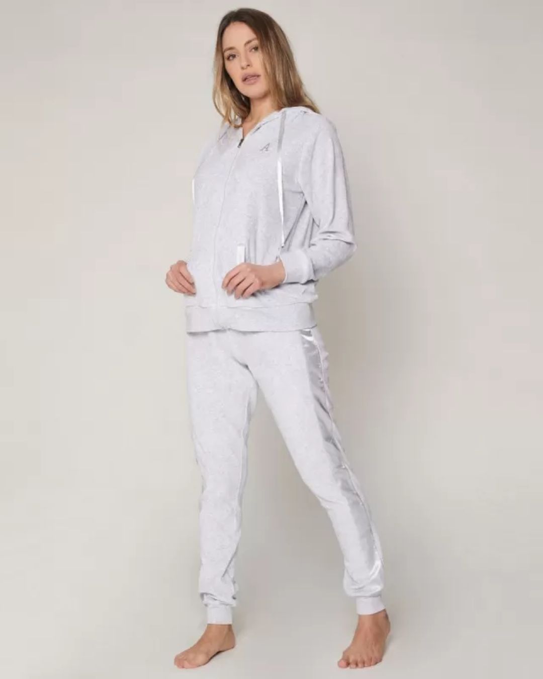 Admas Pigiama Tuta Donna Ciniglia Con Zip E Cappuccio